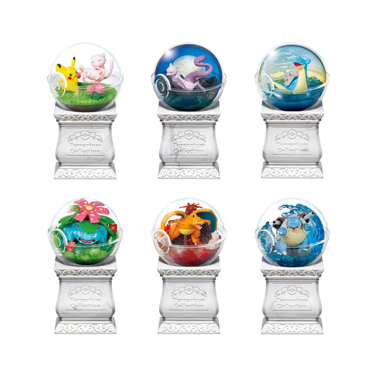 Figurine Pokemon Terrarium Collection volume 15 par Re-Ment montrant des scènes miniatures en Pokéball.